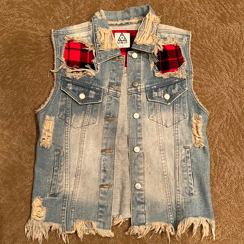Ripped Jean Plaid Vest Size Medium